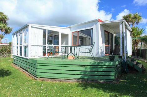 Photo of property in 17a Uenuku Avenue, Raglan, 3225