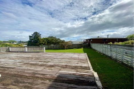 Photo of property in 25 Saffron Street, Birkdale, Auckland, 0626