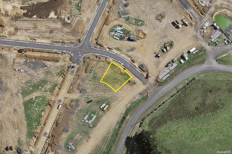 Photo of property in 4 Rere Awa Road, Glenbrook, 2681