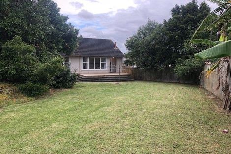 Photo of property in 8 Huxley Place, Glen Innes, Auckland, 1072