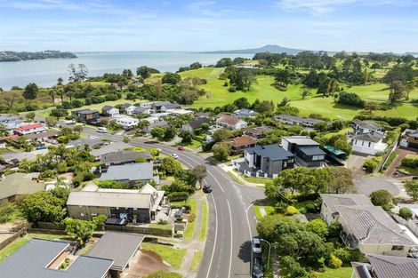 Photo of property in 1/21 Clovelly Road, Bucklands Beach, Auckland, 2012