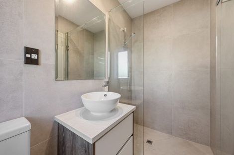 Photo of property in 20 Meritage Lane, Te Atatu South, Auckland, 0610