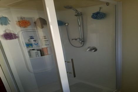 Photo of property in 23 Clutha Street, Alexandra, 9320