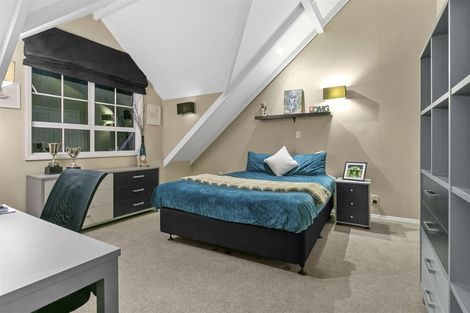 Photo of property in 1/48 Seaton Road, Murrays Bay, Auckland, 0630