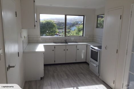 Photo of property in 1/4 Kinloch Place, Papakowhai, Porirua, 5024