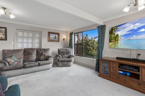Photo of property in 9 Kerwood Place, Gore, 9710