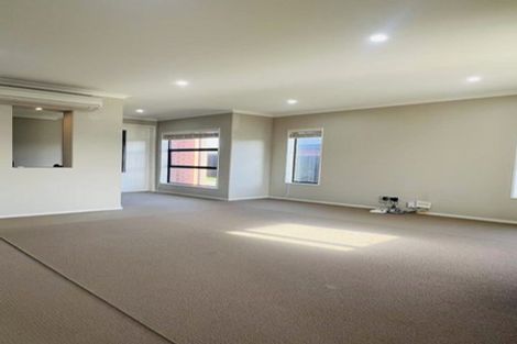 Photo of property in 46 Westpark Drive, Burnside, Christchurch, 8053