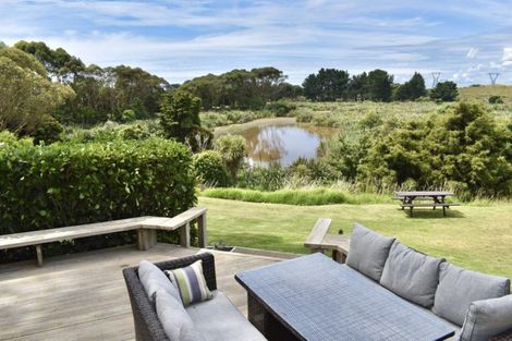 Photo of property in 152 Te Hapua Road, Te Horo, Otaki, 5581