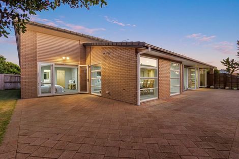 Photo of property in 9 Gibson Place, Papamoa Beach, Papamoa, 3118