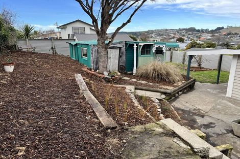 Photo of property in 27 Till Street, South Hill, Oamaru, 9400