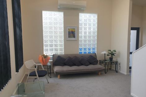 Photo of property in 3a Bury Grove, Strathmore Park, Wellington, 6022