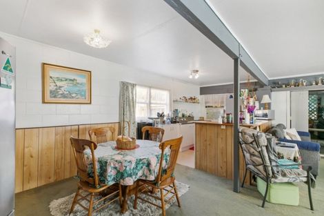 Photo of property in 11 Domain Road, Weymouth, Auckland, 2103