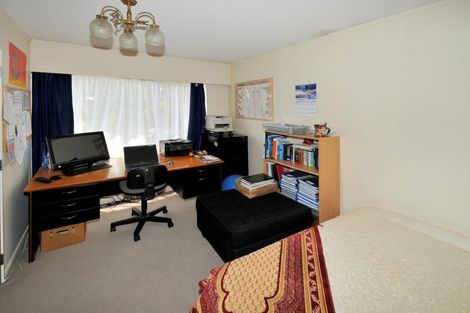 Photo of property in 2/7 Keldale Place, Forrest Hill, Auckland, 0620
