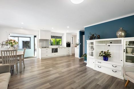 Photo of property in 45 Fairview Road, Katikati, 3129