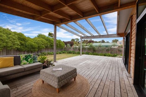 Photo of property in 12 Broadsea Avenue, Ruby Bay, Mapua, 7005