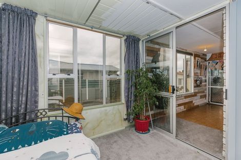 Photo of property in 13 Bovis Street, Shannon, 4821