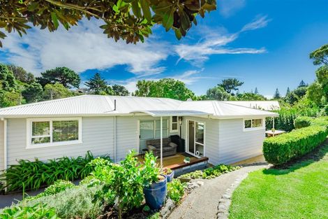 Photo of property in 10 Horomona Road, Paekakariki, 5034