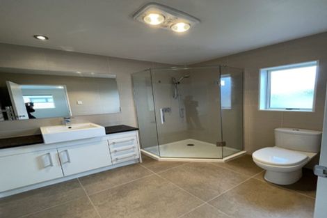 Photo of property in 30 Dromoland Drive, Flat Bush, Auckland, 2019