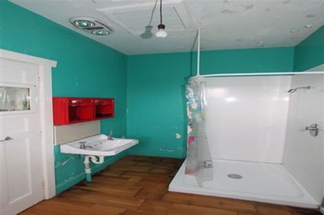 Photo of property in 154 Bowhill Road, New Brighton, Christchurch, 8083