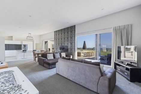 Photo of property in 576a Mangorei Road, Mangorei, New Plymouth, 4371