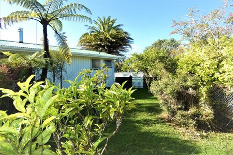 Photo of property in 2 Stewart Street, Waimangaroa, Westport, 7891