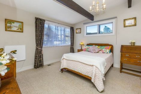 Photo of property in 44 Sunbrae Drive, Silverstream, Upper Hutt, 5019