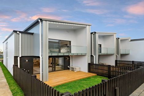Photo of property in 15c Tabitha Crescent, Henderson, Auckland, 0612
