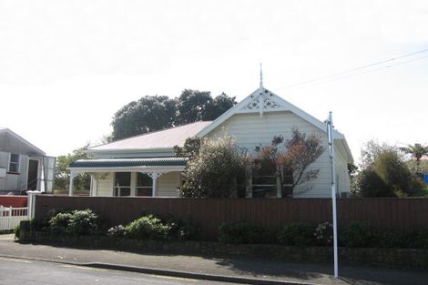 Photo of property in 73 Dawson Street, New Plymouth, 4310