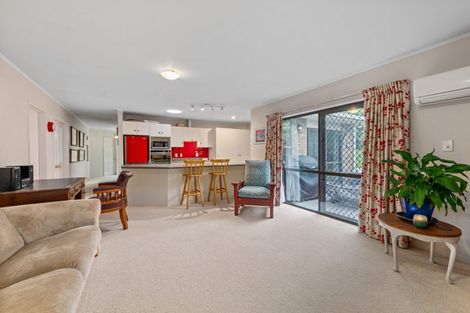 Photo of property in 16 Springswood Grove, Springlands, Blenheim, 7201