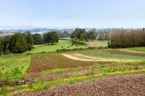 Photo of property in 1120i Waiuku Road, Waiuku, 2681