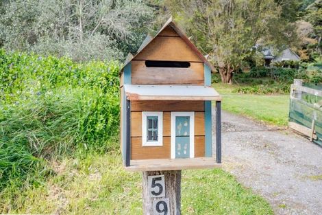 Photo of property in 592 Le Bons Bay Road, Le Bons Bay, Akaroa, 7583