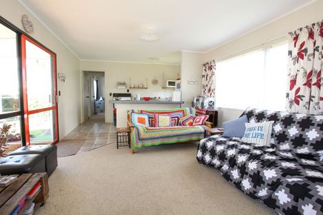Photo of property in 17a Uenuku Avenue, Raglan, 3225