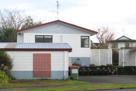 Photo of property in 44 Cromwell Drive, Fitzroy, Hamilton, 3206