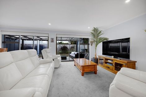 Photo of property in 22c Waihi Road, Hawera, 4610