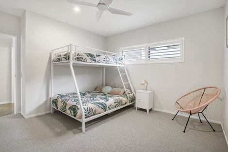 Photo of property in 204 Bond Street, Whangamata, 3620