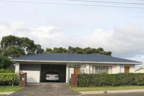 Photo of property in 94 Rosier Road, Glen Eden, Auckland, 0602