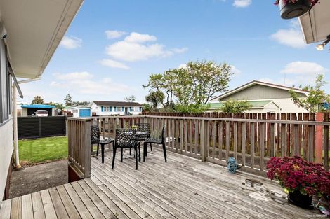 Photo of property in 27 Sandrine Avenue, Clover Park, Auckland, 2019