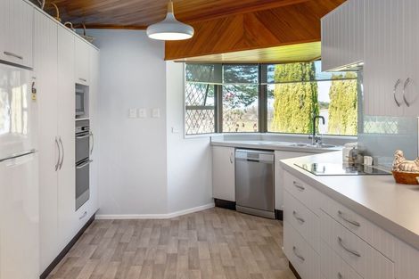 Photo of property in 1 Titoki Grove, Featherston, 5710