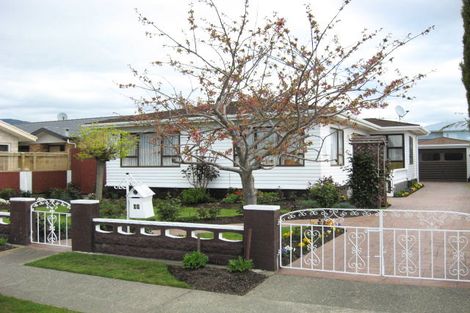 Photo of property in 69 Green Street, Tahunanui, Nelson, 7011