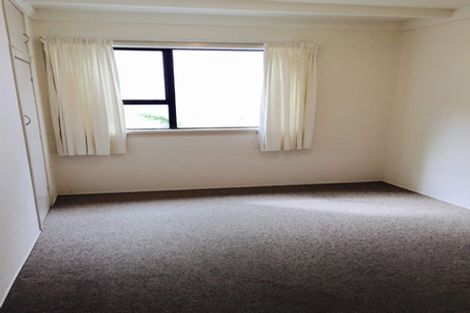 Photo of property in 1/78 Seaview Road, Castor Bay, Auckland, 0620