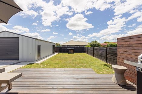 Photo of property in 7 Colonial Place, Kelvin Grove, Palmerston North, 4414