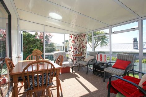 Photo of property in 17a Uenuku Avenue, Raglan, 3225