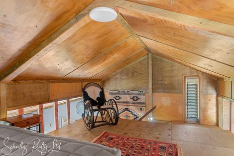 Photo of property in 35 Minnie Casey Rise, Matakohe, 0593