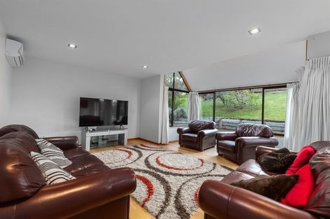 Photo of property in 1/18 Rossmore Terrace, Murrays Bay, Auckland, 0630