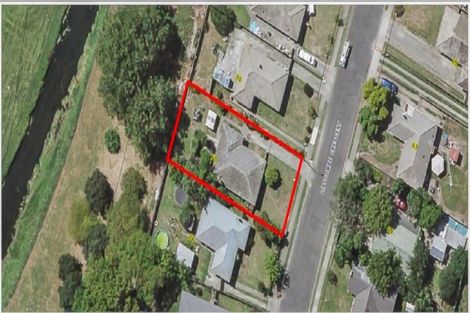 Photo of property in 72 Lipscombe Crescent, Havelock North, 4130