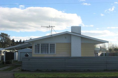 Photo of property in 22 Alexandra Street, Marton, 4710