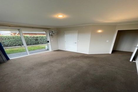 Photo of property in 16 O'dea Place, Burnside, Christchurch, 8053