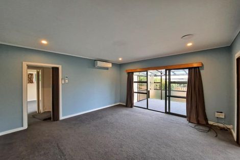 Photo of property in 157a Seaview Road, Westown, New Plymouth, 4310