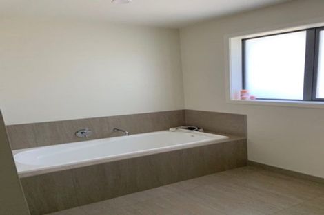 Photo of property in 51-53 Shaw Road, Oratia, Auckland, 0604