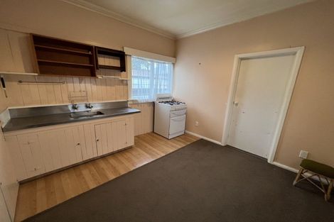 Photo of property in 57 Bryant Street, Takaro, Palmerston North, 4412